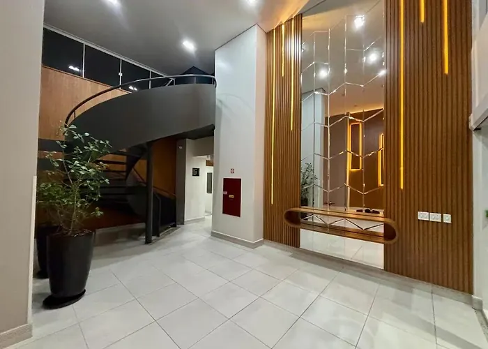 Lindo studio equipado em apartamento clube com academia e conforto no centro de Curitiba - MID Home